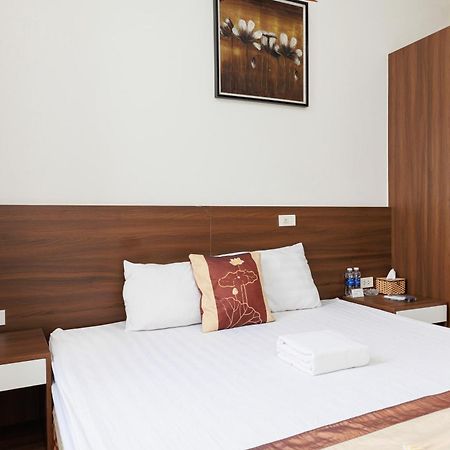 Oyo 472 Lenka Hotel Hanoi Exterior foto