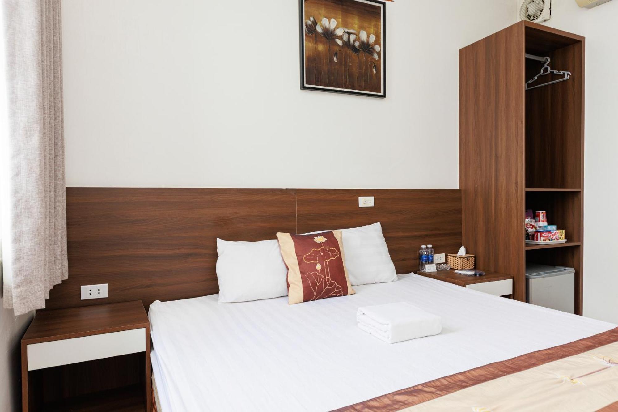 Oyo 472 Lenka Hotel Hanoi Exterior foto