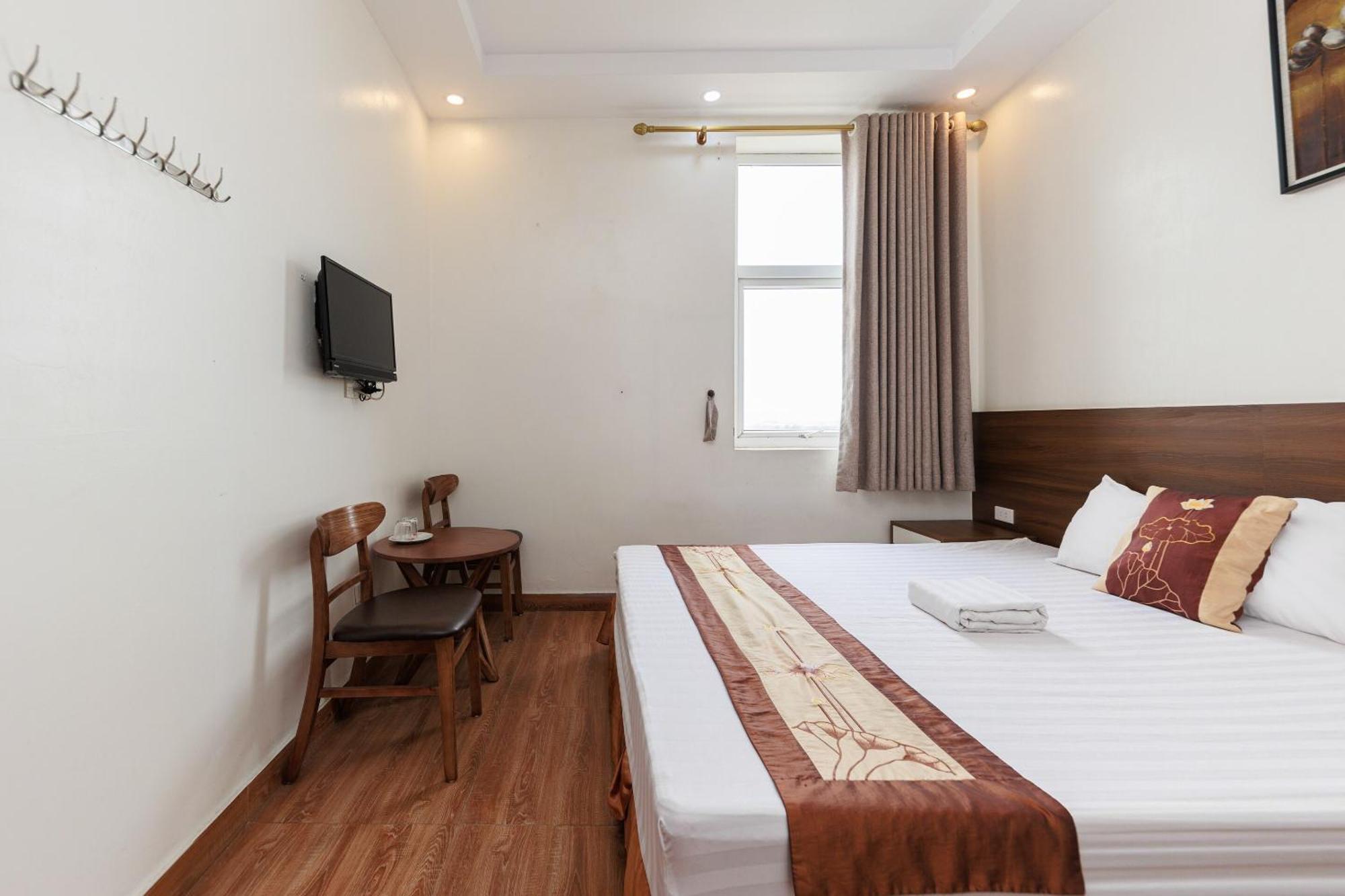 Oyo 472 Lenka Hotel Hanoi Exterior foto