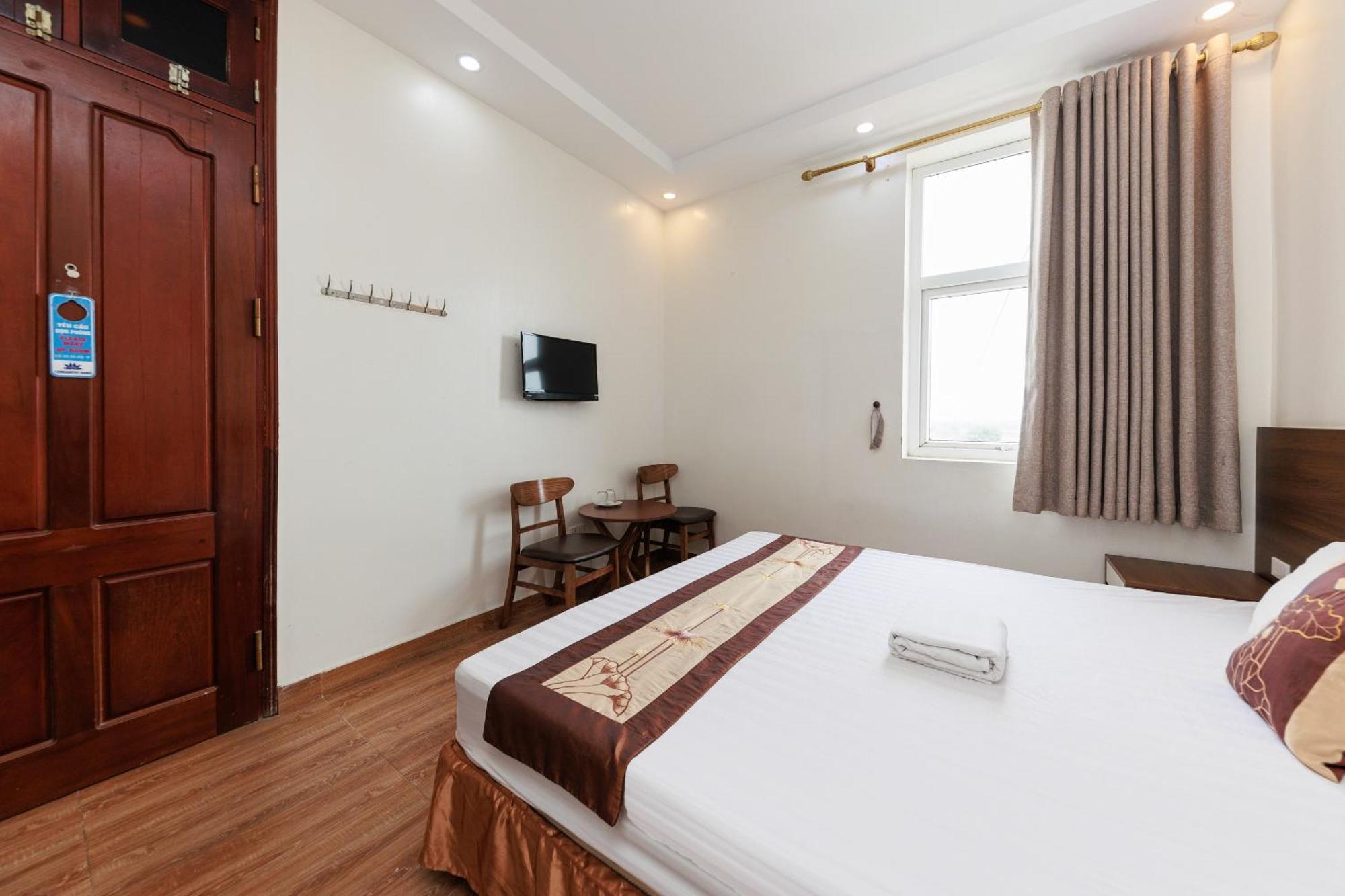 Oyo 472 Lenka Hotel Hanoi Exterior foto