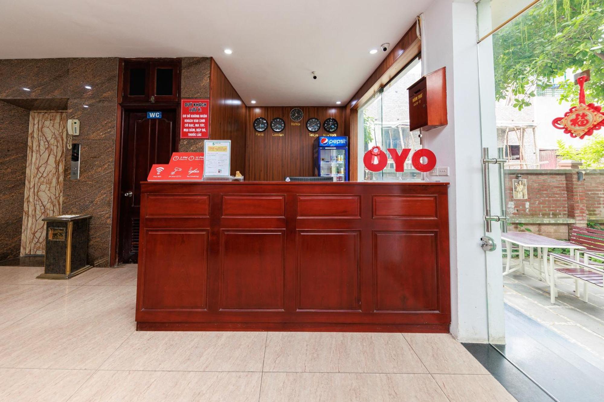 Oyo 472 Lenka Hotel Hanoi Exterior foto