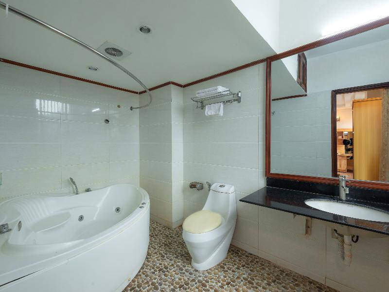 Oyo 472 Lenka Hotel Hanoi Exterior foto